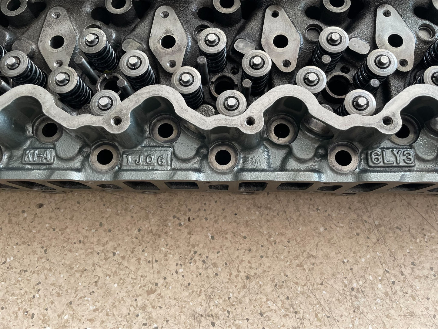 YANMAR 6LY3 Cilindrų Galvutė 719578-11700