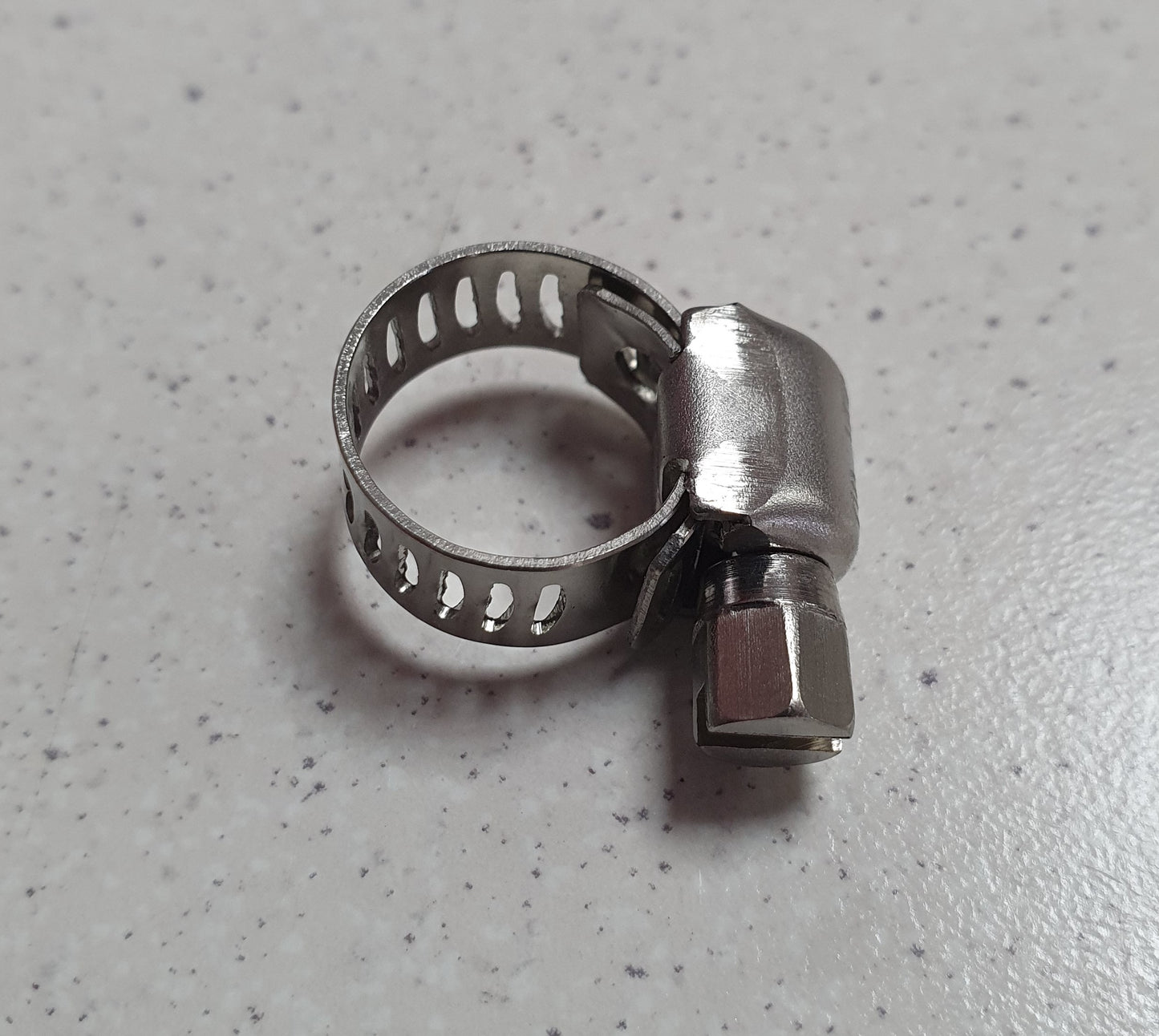 Chamutas nerūdyjančio plieno