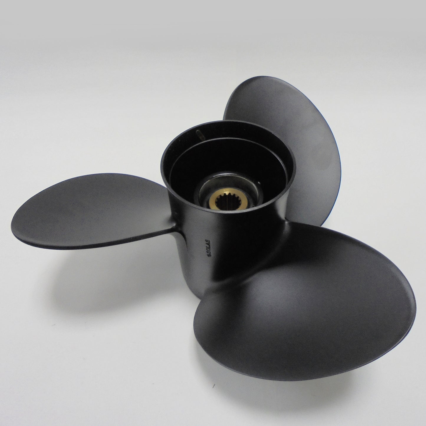 Sraigtas HONDA 115–250 AG (Аliumininis) 17"