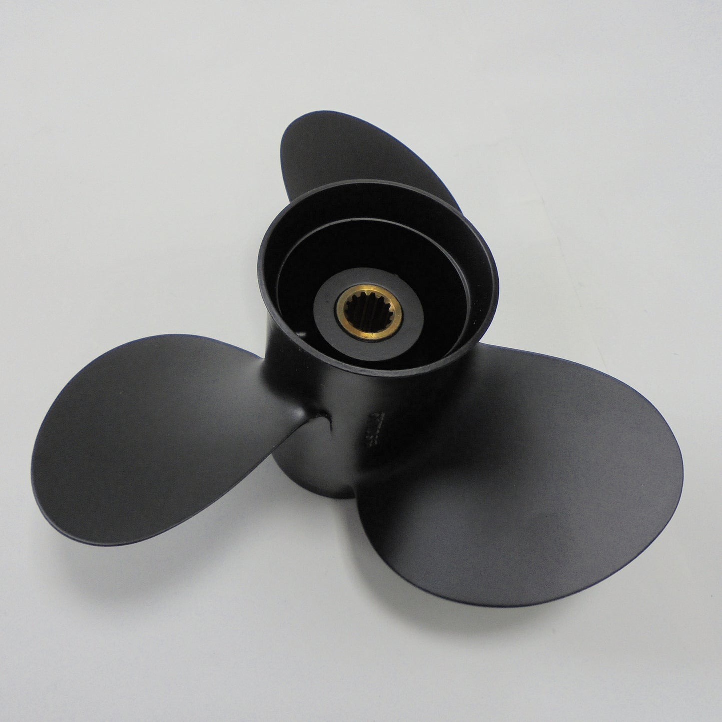 Sraigtas TOHATSU NISSAN 9.9–20 AG (Аliumininis) 9"