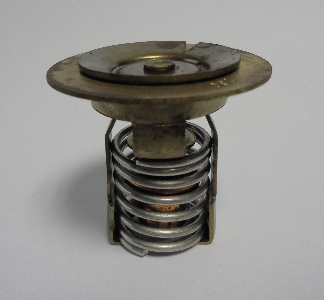 Termostatas 71° C (160° F) Volvo Penta, OMC nuo 1994   383307