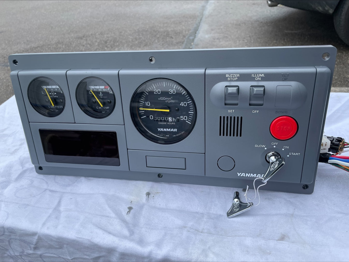 2 x YANMAR 6LPA-STP 315HP at 3800RPM Bobtail