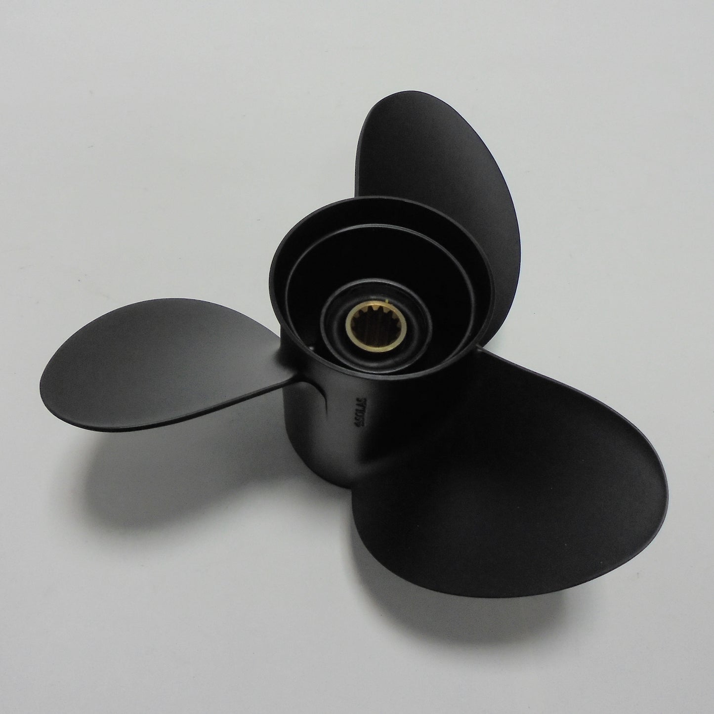 Sraigtas JOHNSON EVINRUDE 40–50 AG (Аliumininis) 12"