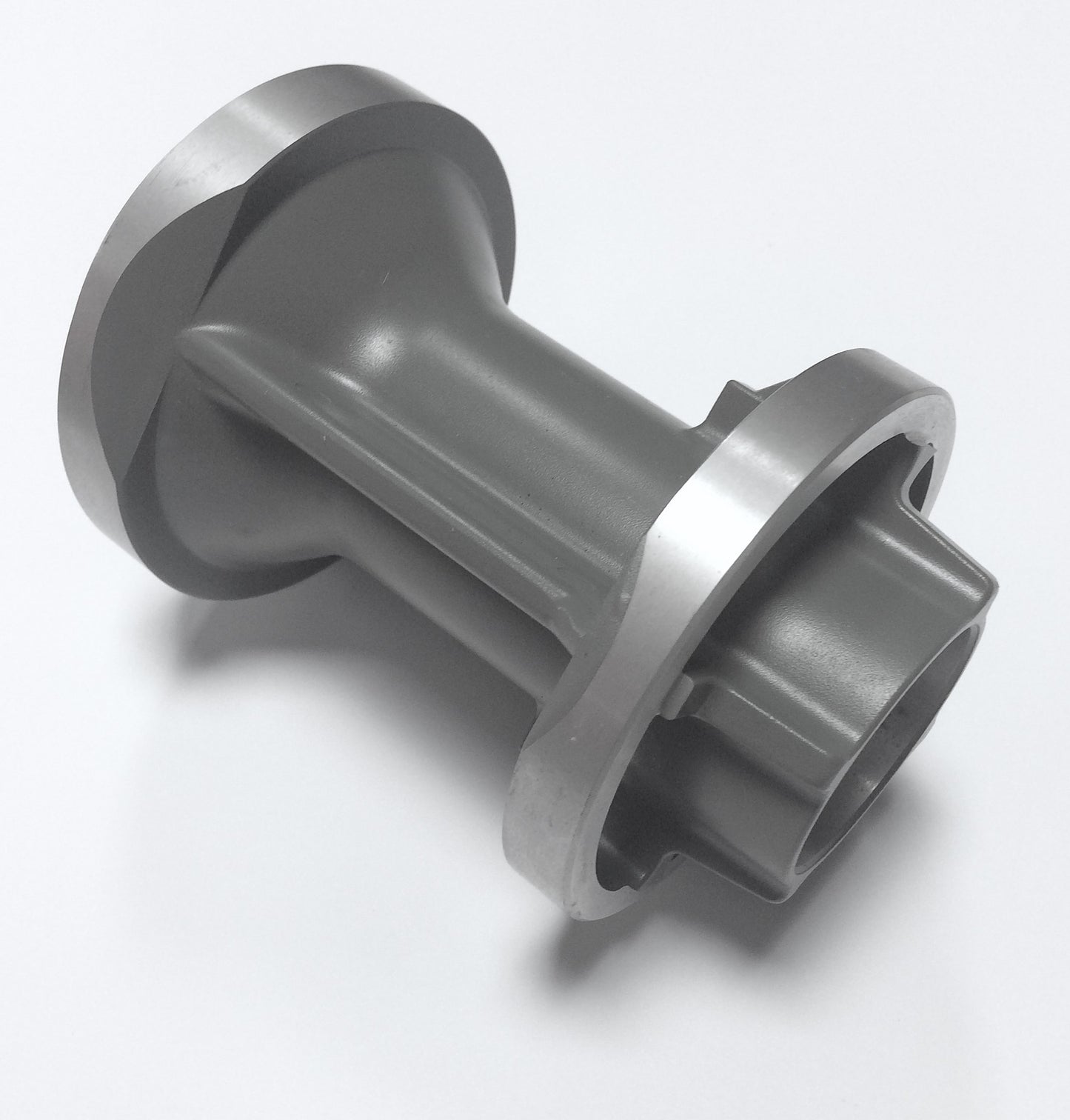 Flanšas reduktoriaus apatinis Yamaha F115 / F100 / F95 / F90 / F80 / F 75 6E5-45332-00-94