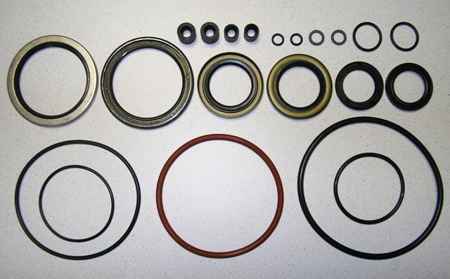 Riebokšlių ir sandariklių komplektas apatinė dalis Mercruiser Bravo 26-76868A2