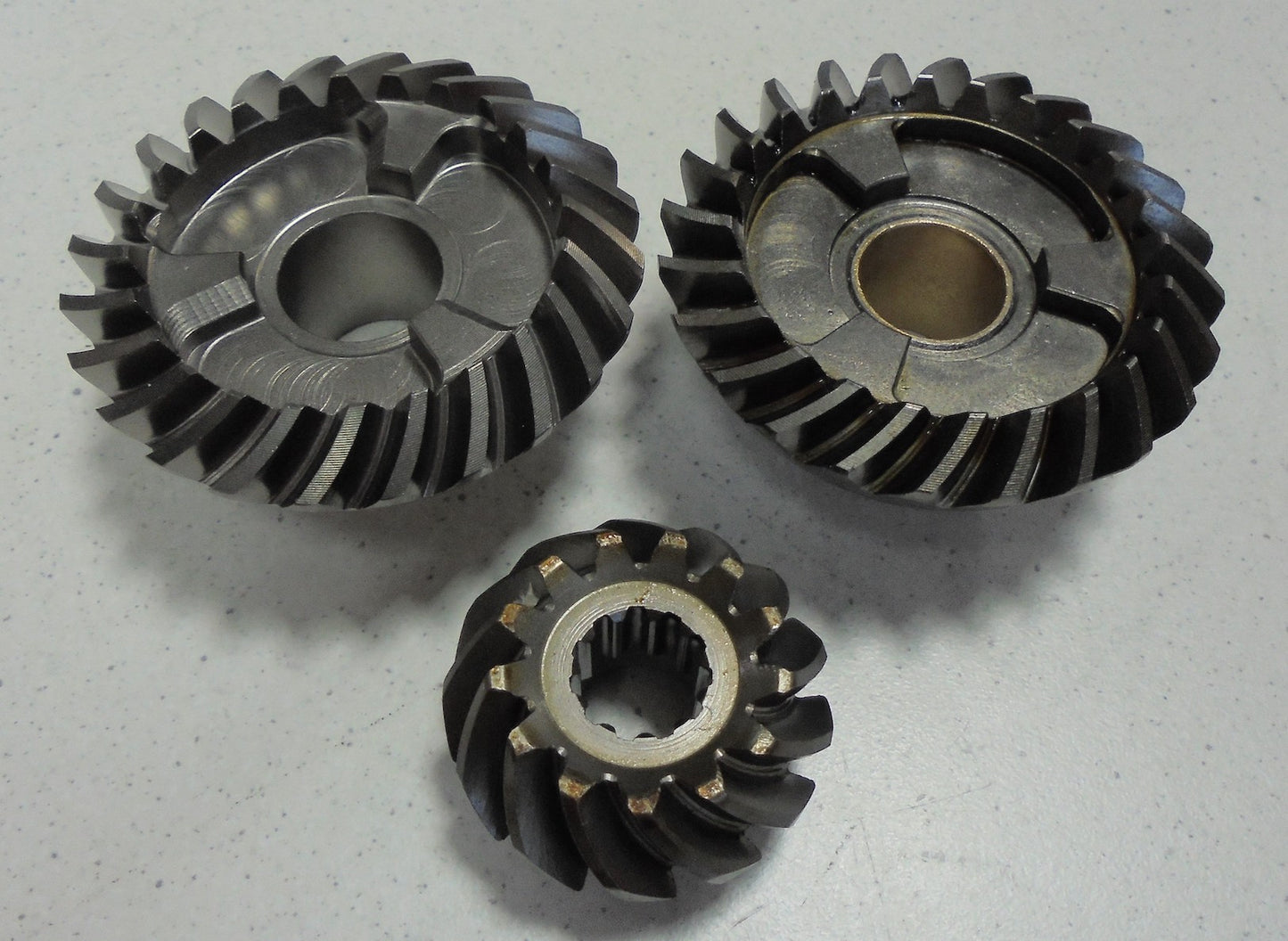 Dantračių komplektas Tohatsu / Nissan 9.9/15/18 AG 350-64010-0