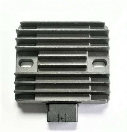 Rėlė įtampos reguliatorius Yamaha F40-F115 68V-81960-00-00