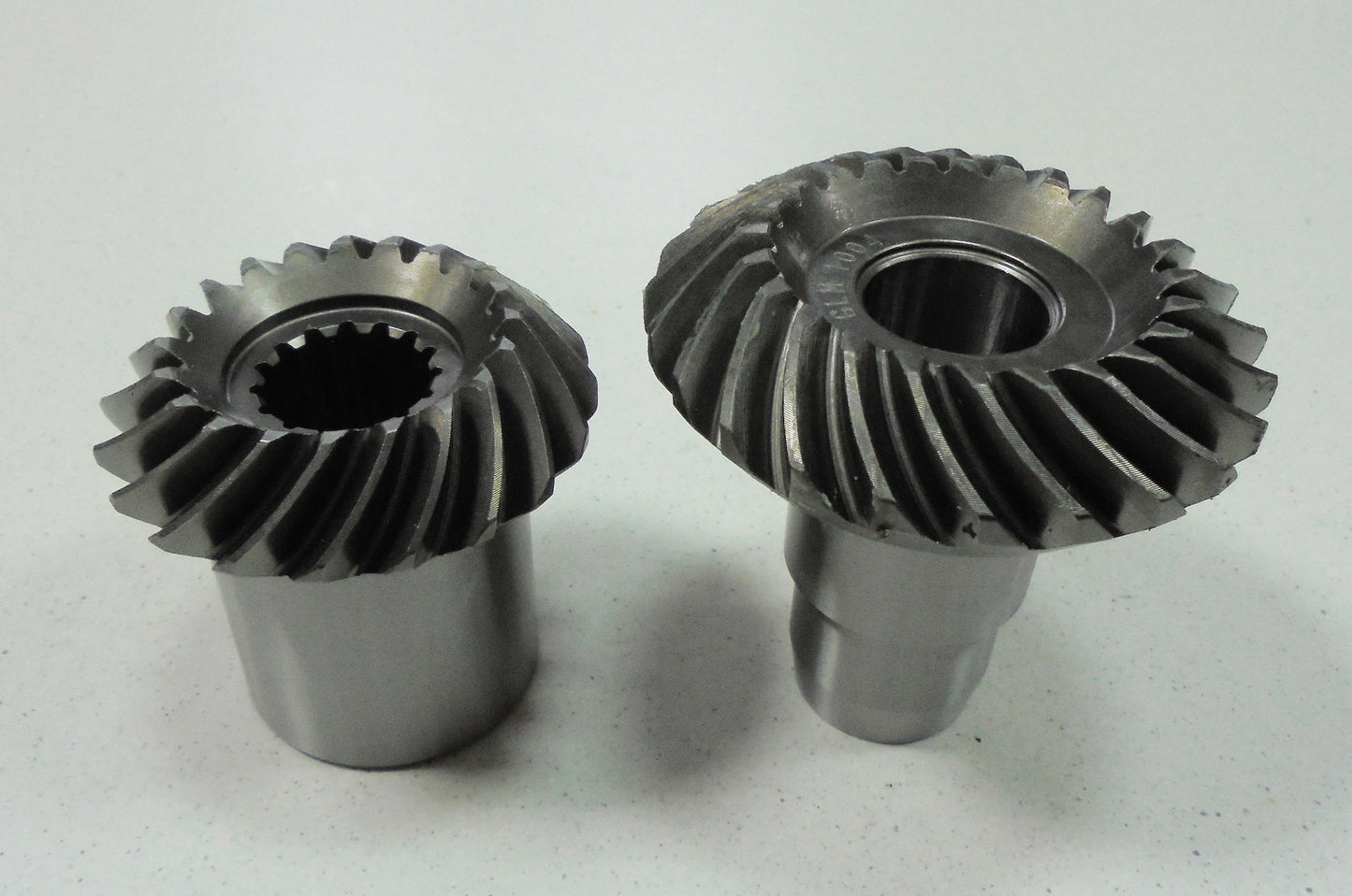 Dantračių komplektas virš. dalis Mercruiser Alpha One GEN II 1991-1997, Alpha One, MR, R, perdavimas 1.98/1.94 43-55778A3