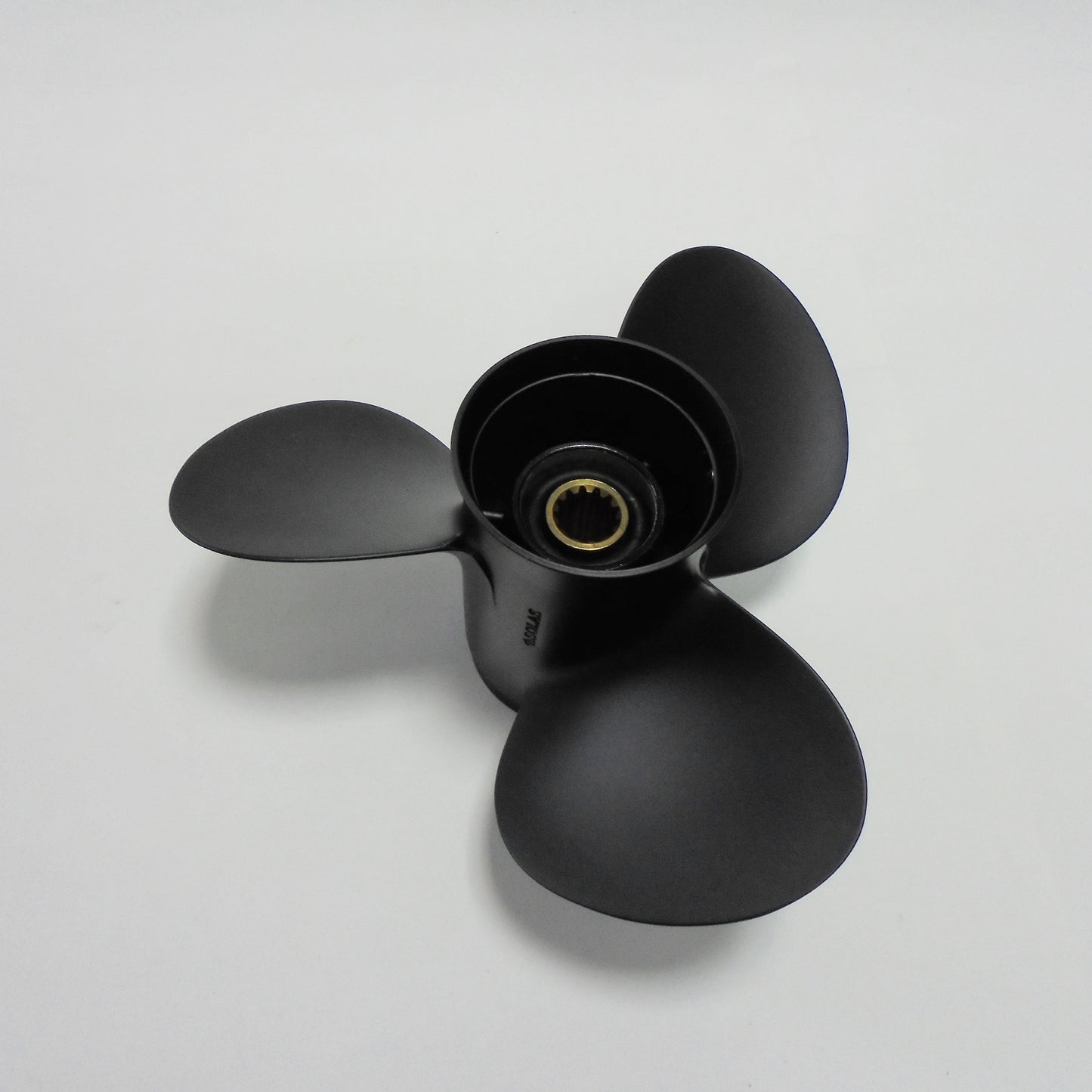 Sraigtas YAMAHA 40–60 AG (Аliumininis) 15"