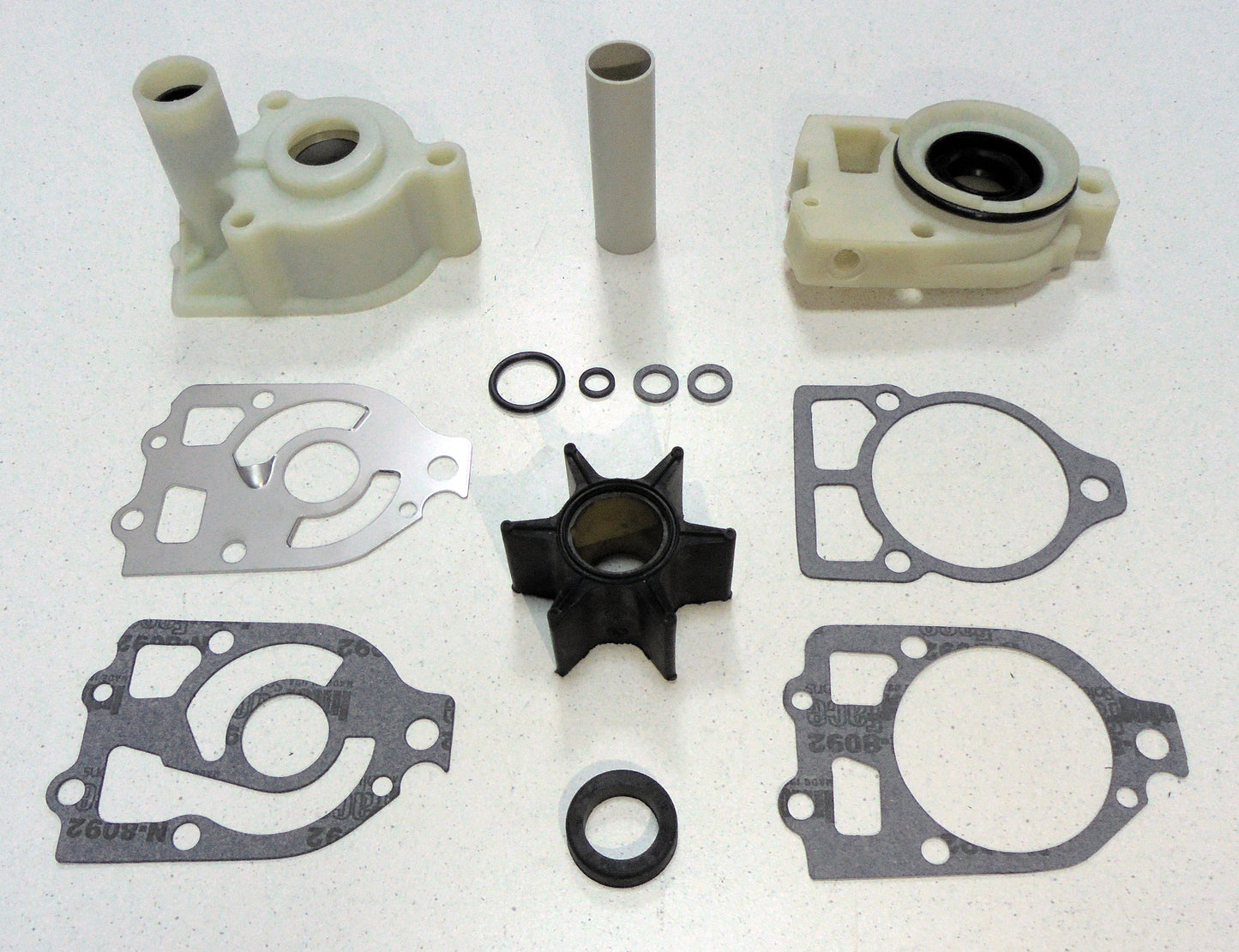 Mercruiser Alpha One (1969 ir senesniems) Aušinimo siurblys k-tas 46-64141A11