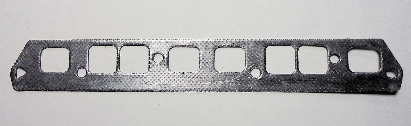 Tarpinė įsiurbimo - išmetimo kolektoriaus Mercruiser 3.0L 181 CID 140 HP 4cyl # OEM 27-815528