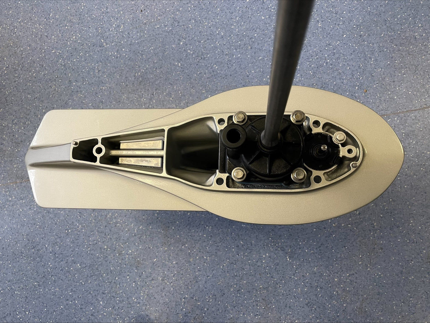 HONDA BF75 BF90 BF100 Reduktorius 41100-ZW1-B10ZA