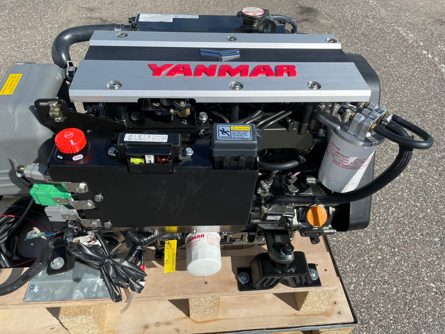 YANMAR Jėgainė katamaranui 2x4JH57 + 2xSD60-5 Perdavimas 2.23