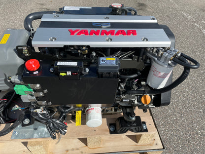 YANMAR Jėgainė katamaranui 2x4JH57 + 2xSD60-5 Perdavimas 2.23