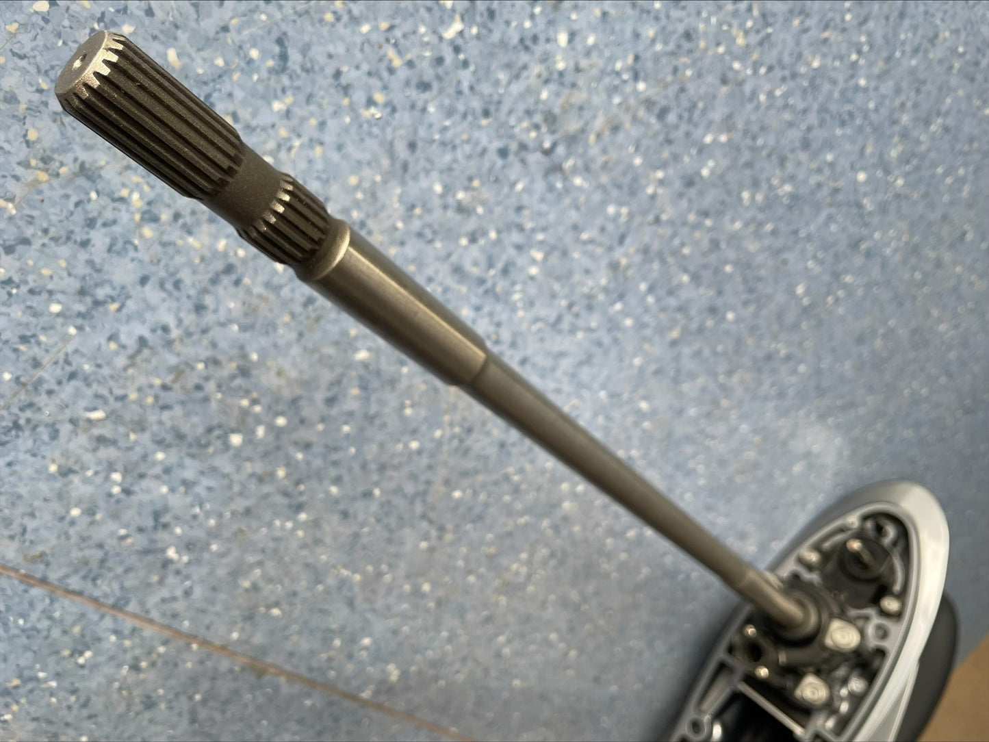 YAMAHA F100-F90-F80-F75 Reduktorius  67F-45300-10-4D; 6D9-45300-10-4D