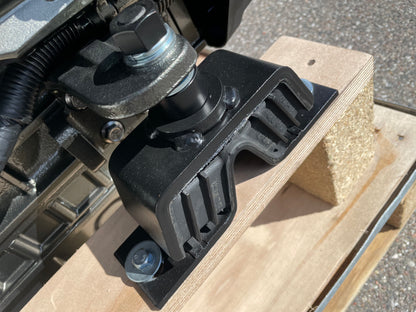 YANMAR Jėgainė katamaranui 2x4JH57 + 2xSD60-5 Perdavimas 2.23