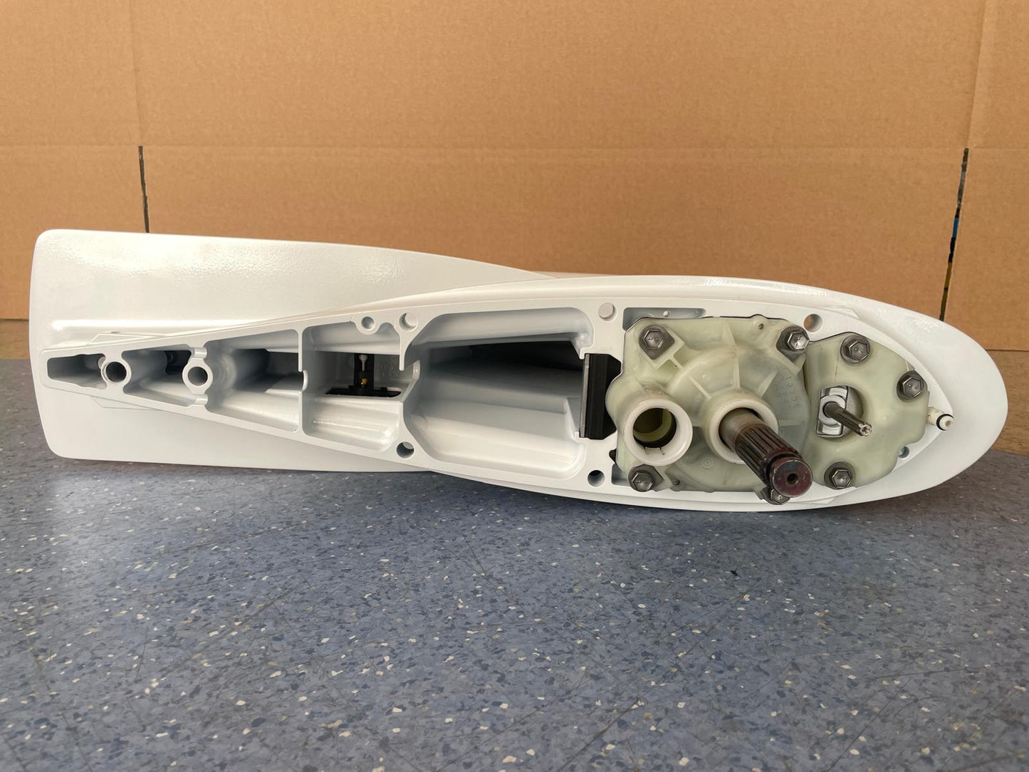 YAMAHA F300 F250 F225 Reduktorius 6KB-45300-00
