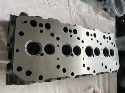 YANMAR 4JH Cilindrų Galvutė 729497-11701
