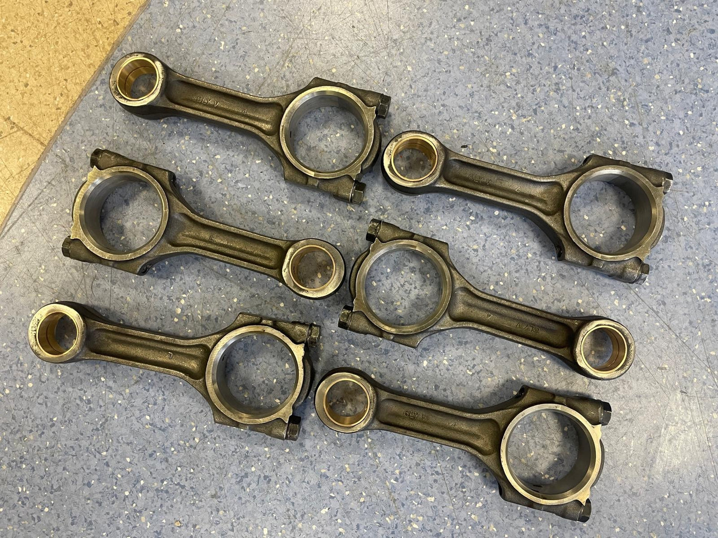 YANMAR 6LY 6LYA 6LYM Švaistikliai 719593-23700