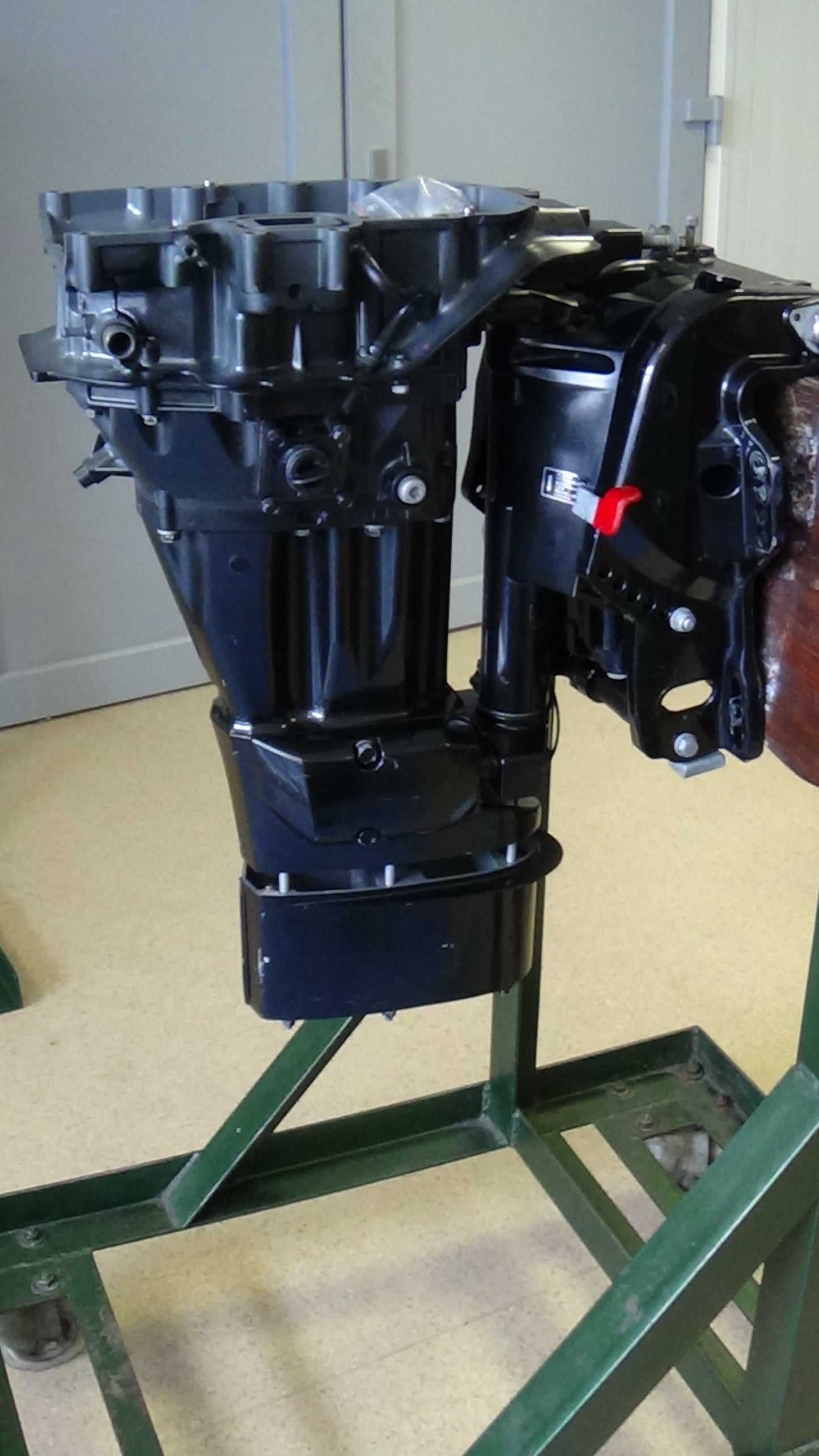 Средняя секция в к-те ПЛМ Suzuki DF60A DF50A DF40A с 2010  и моложе  41111-88L01-0EP