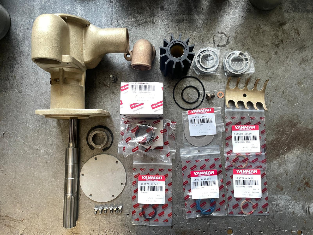 YANMAR 6LY2 6LYA 6LY  Užbortinio Vandens Siurblys 719574-42700