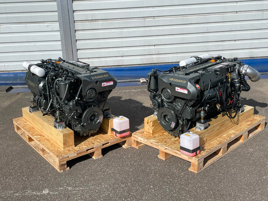 2 x YANMAR 6LY2A-STP 440AG prie 3.300 aps/min Pora variklių