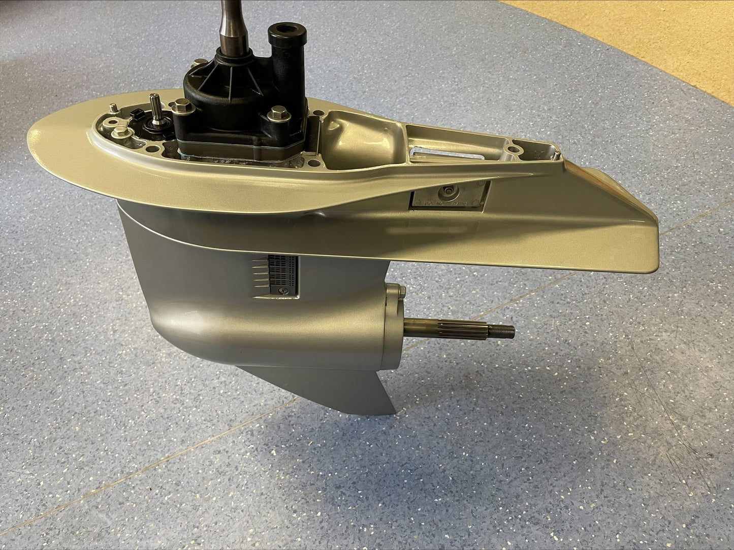 HONDA BF75 BF90 BF100 Reduktorius 41100-ZW1-B10ZA