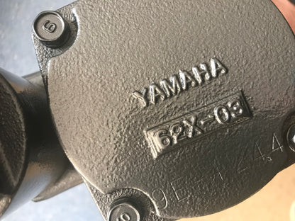 YAMAHA F50 F40 T50 2T: 40, 50, C40, C50 Hidraulika 62X-43800-02-4D