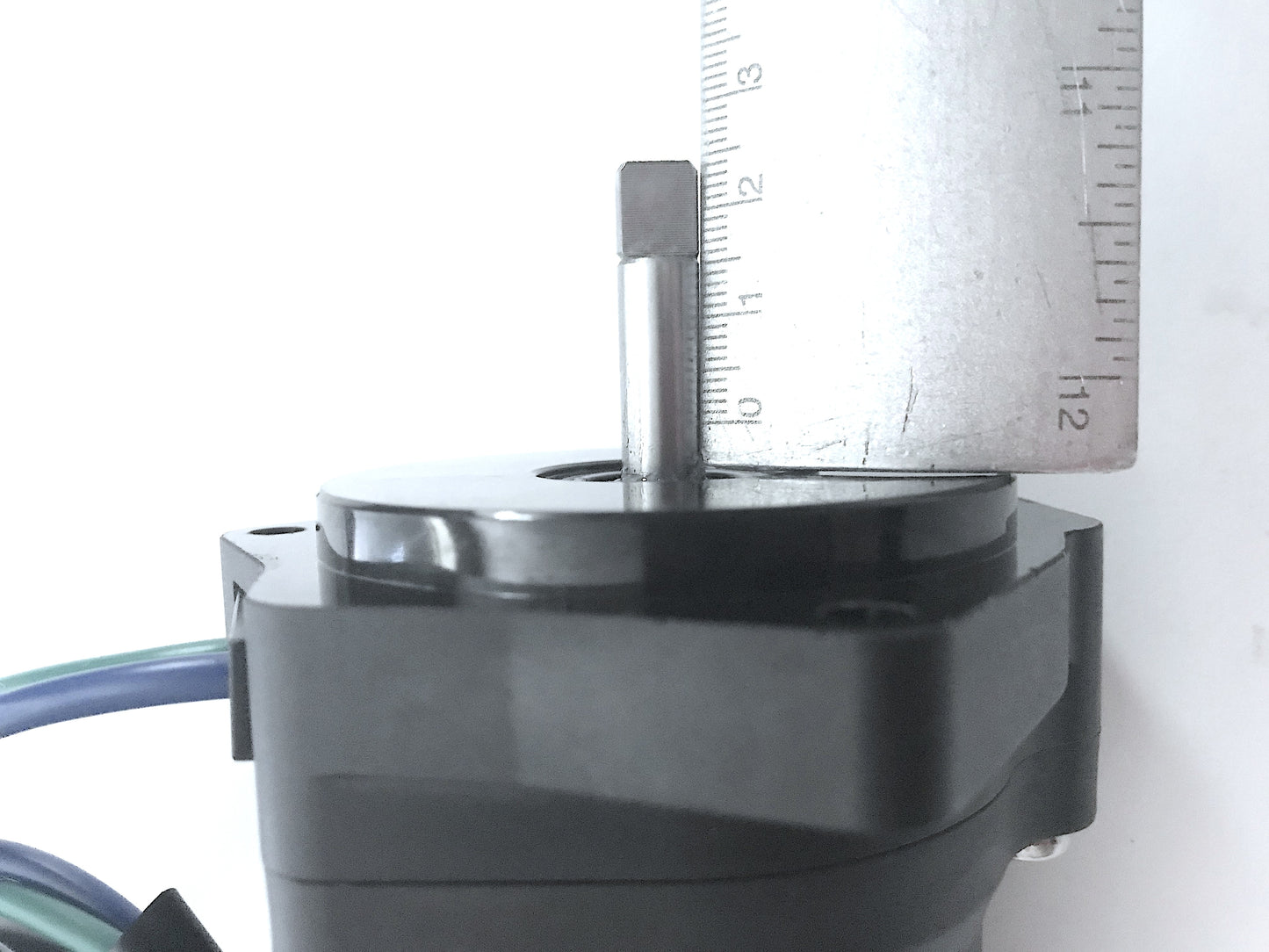 Mотор тримa Yamaha F70-F60-F50 6CJ-43880-12-00